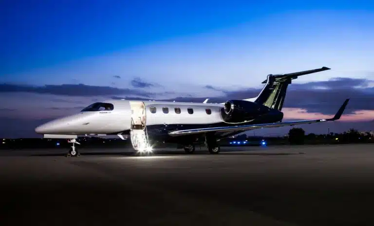 Phenom 300