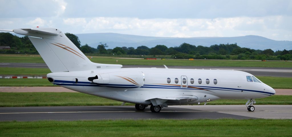 Hawker 4000 exterior