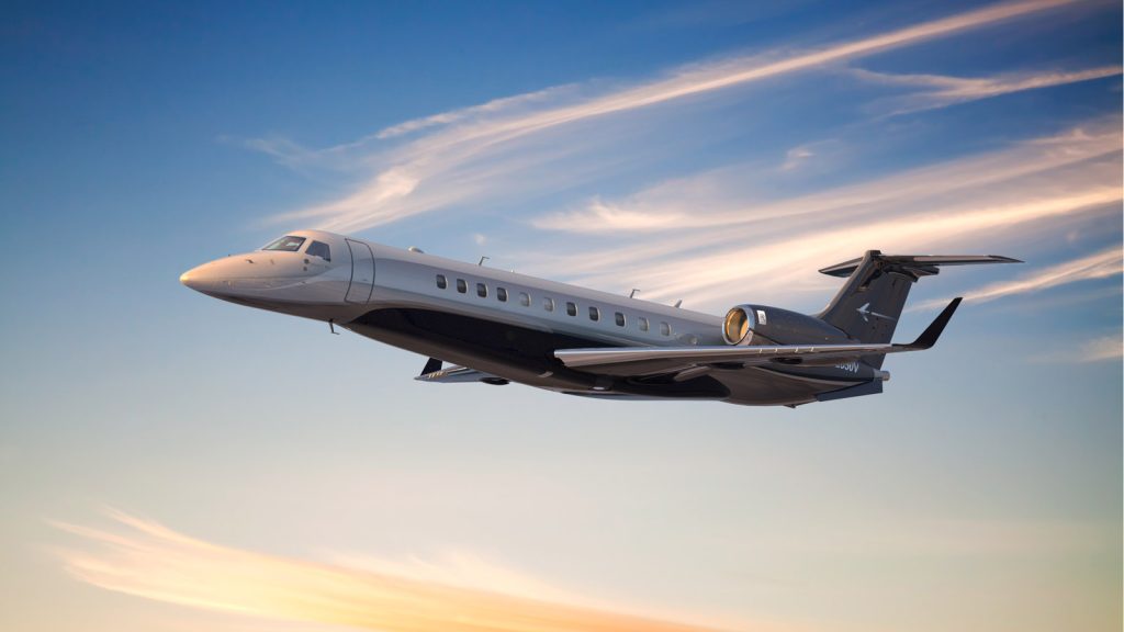 Embraer Legacy 650E exterior