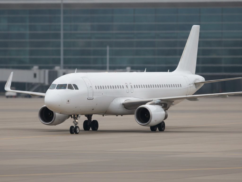 Airbus A320 exterior